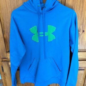 Large Underarmour Sweatshirt